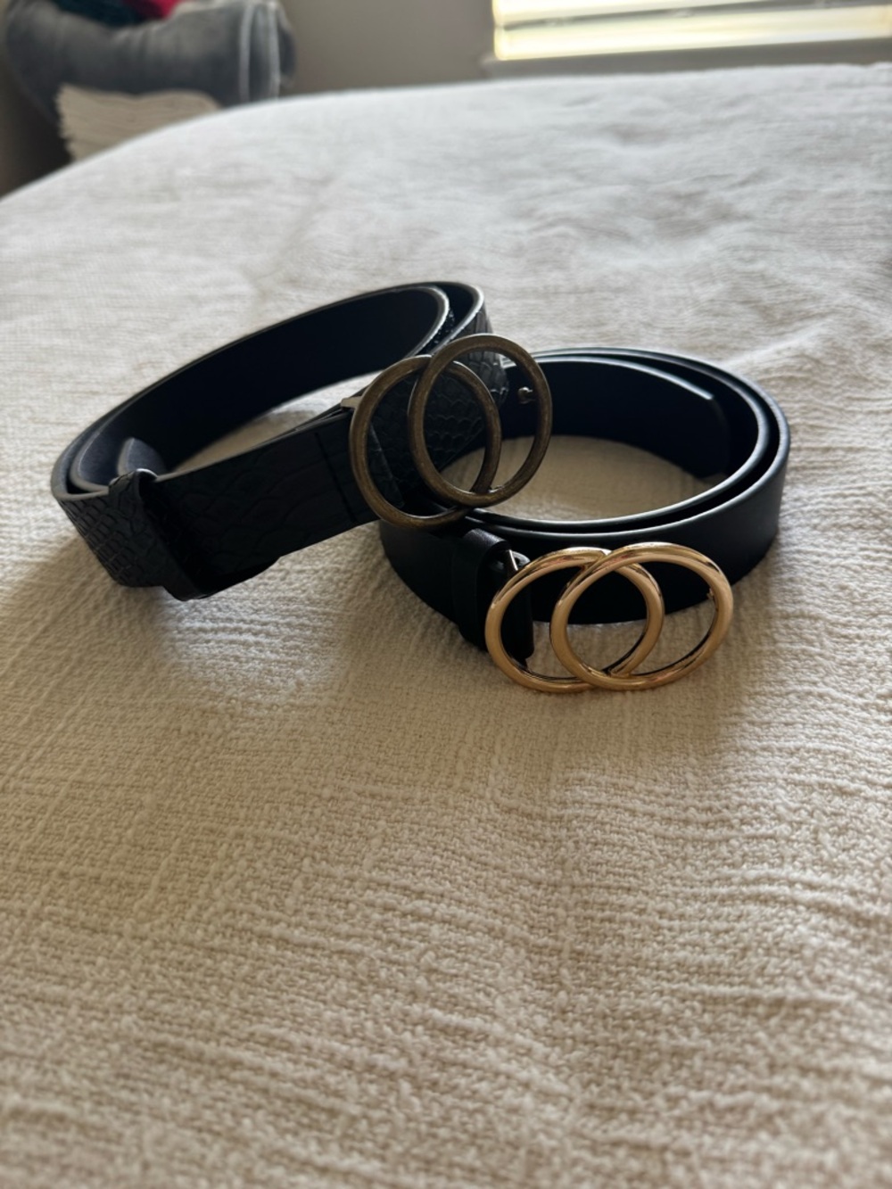 Women’s Black Double-Ring Faux Leather Belts